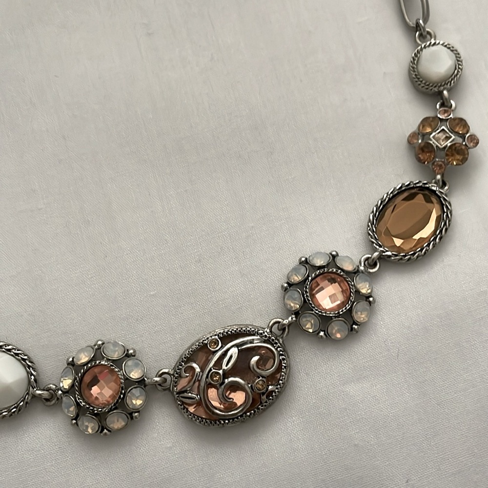 Necklace amber colored stones 20.5” silver tone